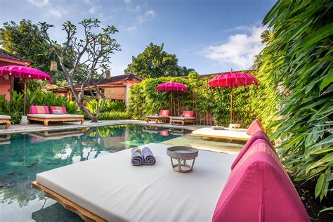 pink palace bali